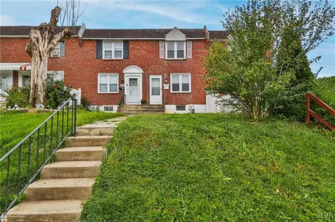 2048 Delaware St, Allentown, PA 18103