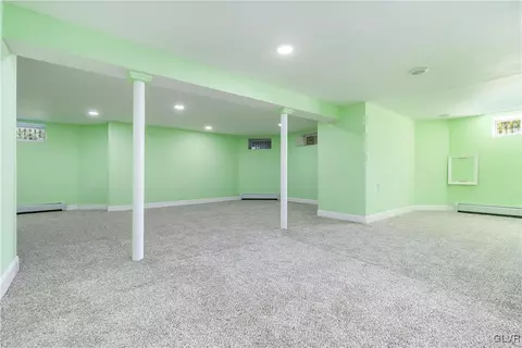 215 E Wall St, Bethlehem, PA 18018 photo 24