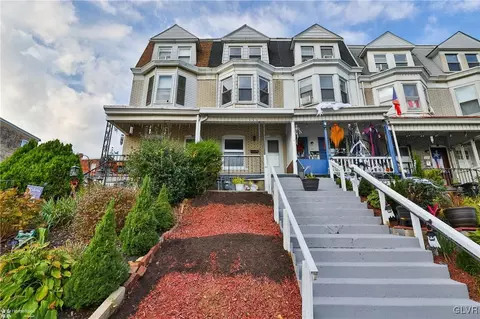 902 N 6th St, Allentown, PA 18102