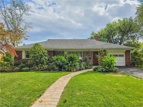 3040 W Liberty St, Allentown, PA 18104