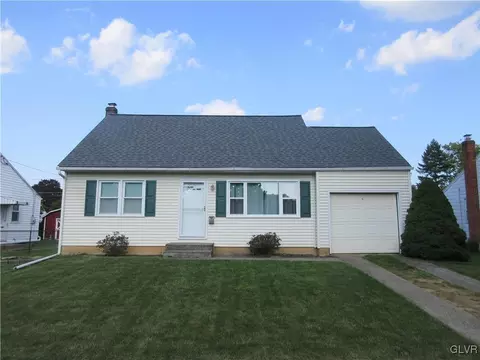 2942 Mission Rd, Bethlehem, PA 18017