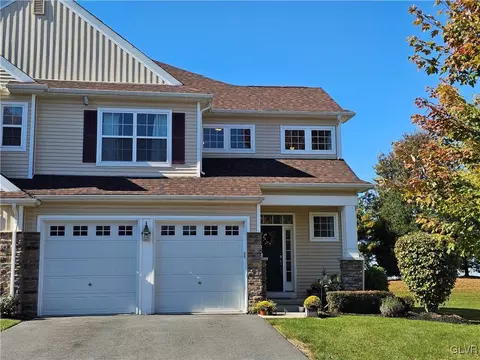865 Iron Ln, Forks Twp, PA 18040