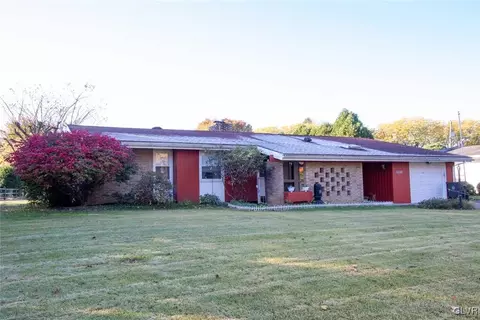 2926 Lindberg Ave, Allentown, PA 18103