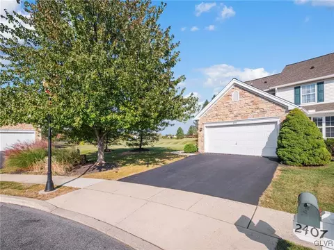 2407 Patriots Ln, Forks Twp, PA 18040