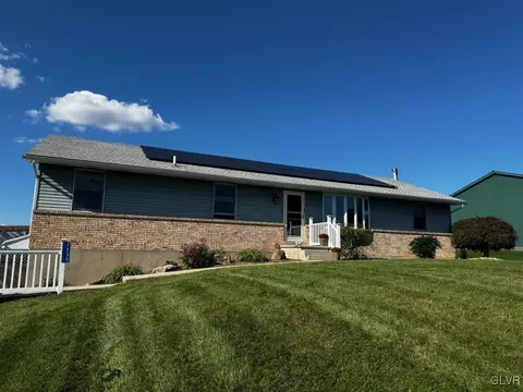 7235 Herber Rd, New Tripoli, PA 18066