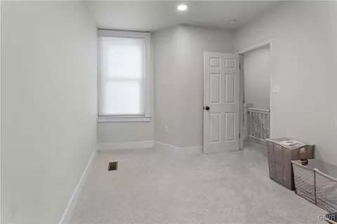 635 3rd Ave, Bethlehem, PA 18018 photo 13