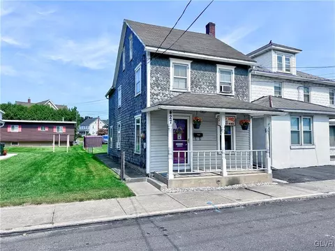 427 E Main St, Bath, PA 18014 photo 3
