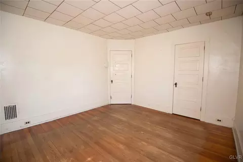 436 E Locust St, Bethlehem, PA 18018 photo 22