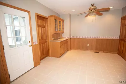 436 E Locust St, Bethlehem, PA 18018 photo 18
