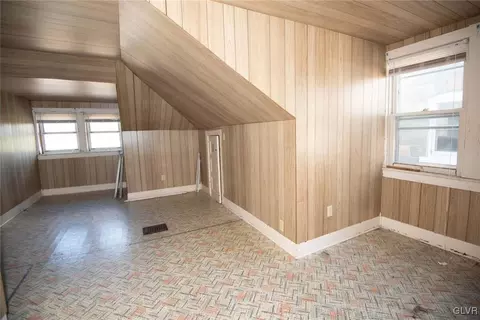 436 E Locust St, Bethlehem, PA 18018 photo 25