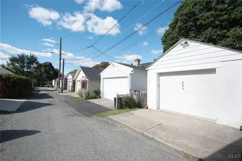 436 E Locust St, Bethlehem, PA 18018 photo 36