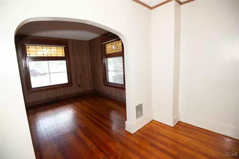 436 E Locust St, Bethlehem, PA 18018 photo 10