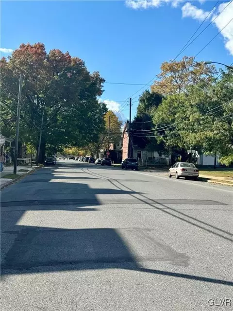 436 E Locust St, Bethlehem, PA 18018 photo 41