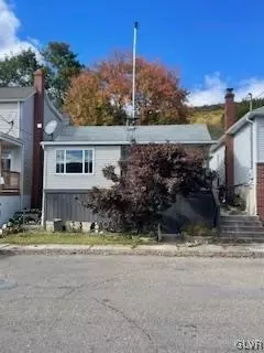 11 Garabaldi Ave, Nesquehoning, PA 18240