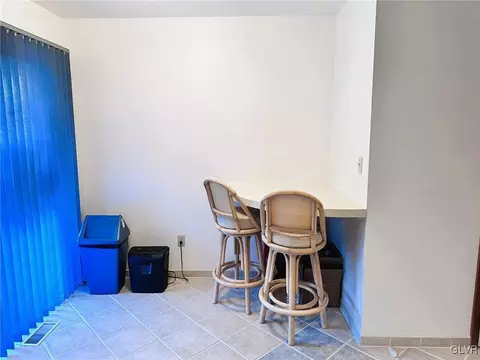 822 Spring St, Bethlehem, PA 18018 photo 8