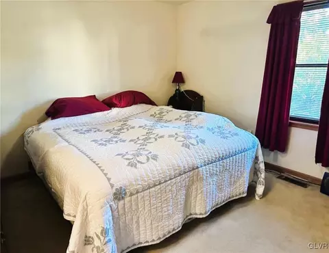 822 Spring St, Bethlehem, PA 18018 photo 16