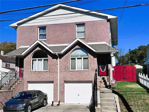 822 Spring St, Bethlehem, PA 18018 photo 2