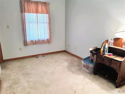 822 Spring St, Bethlehem, PA 18018 photo 18