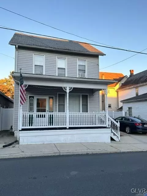 102 B St, Pen Argyl, PA 18072