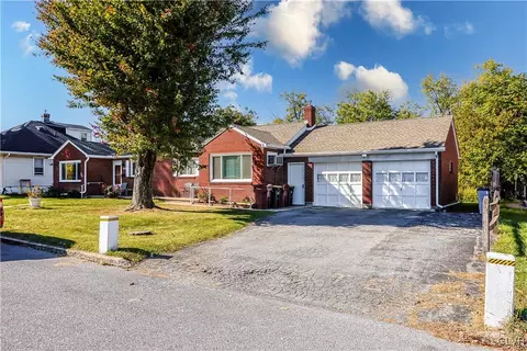 628 6th St, Whitehall Twp, PA 18052