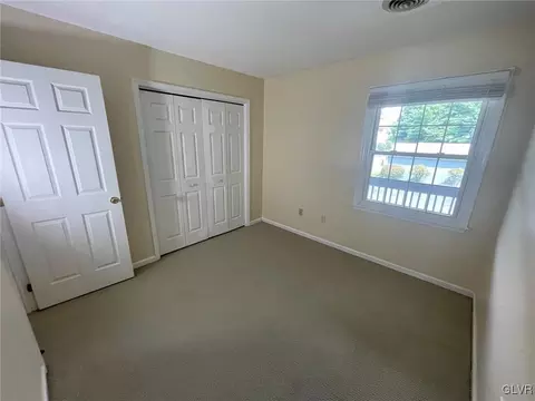 4618 Cheryl Dr, Bethlehem, PA 18017 photo 14