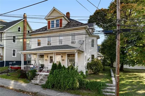 312 N Harding Ave, Pen Argyl, PA 18072