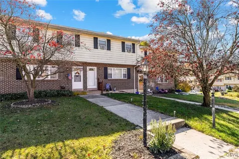 5290 Herman St, Germansville, PA 18053