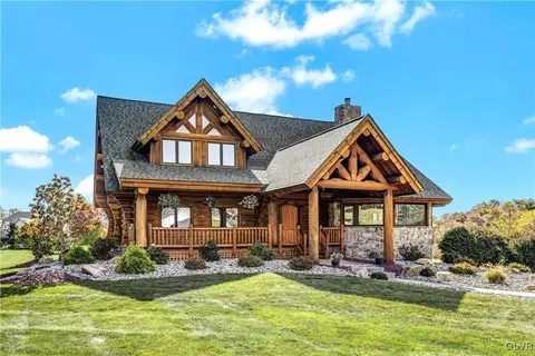 379 Meyer Rd, Nazareth, PA 18064