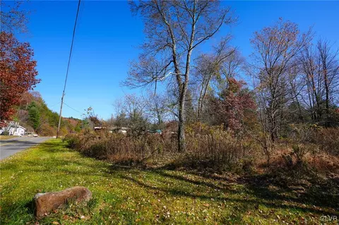1680 Dairy Rd, Towamensing Tp, PA 18071