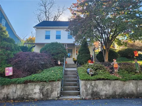 2108 N Lehigh Ave, Whitehall, PA 18052