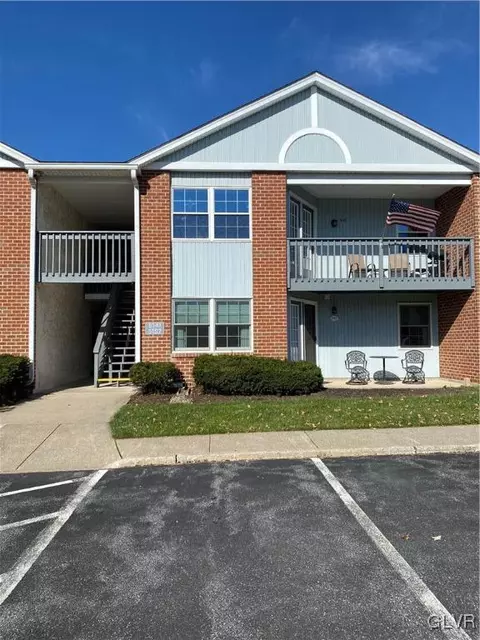 5155 Cheryl Dr, Bethlehem, PA 18017