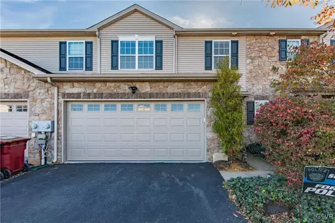 1570 Deena Dr, Forks Twp, PA 18040