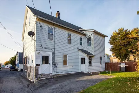 120 Progress Ave, Nazareth, PA 18064