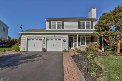 2490 Bruen Ln, Forks Twp, PA 18040