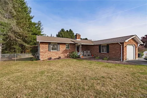 3388 Kreidersville Rd, Northampton, PA 18067