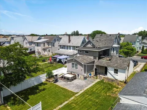 1324 Main St, Bethlehem, PA 18018 photo 11
