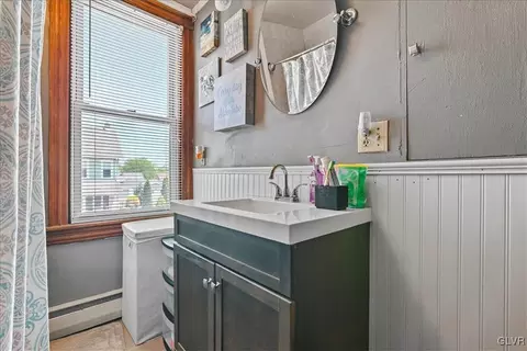 1324 Main St, Bethlehem, PA 18018 photo 29