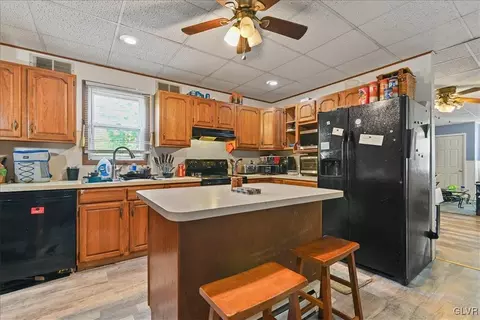 1324 Main St, Bethlehem, PA 18018 photo 40