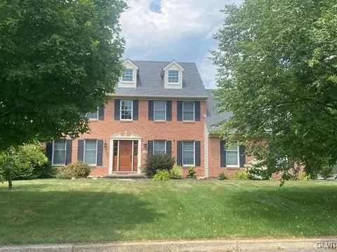 4658 Susan Dr, Bethlehem, PA 18017