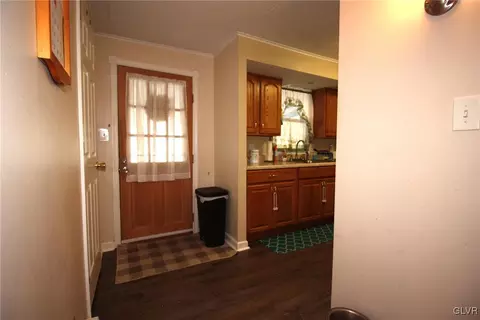 18 Valley View Rd, Bath, PA 18014 photo 16