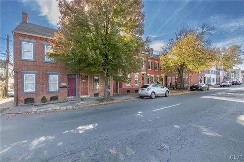 1014 W Chew St, Allentown, PA 18102