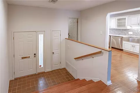 605 Main St, Bethlehem, PA 18018 photo 6