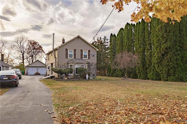1242 Tatamy Rd, Palmer Township, PA 18045