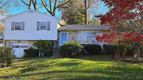 630 W Leslie St, Allentown, PA 18103