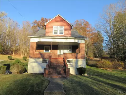 1073 Lower South Main St, Bangor, PA 18013