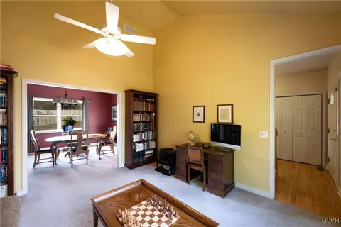 3203 Ruby Ct, Bethlehem, PA 18020 photo 7