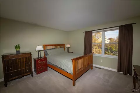 3203 Ruby Ct, Bethlehem, PA 18020 photo 17