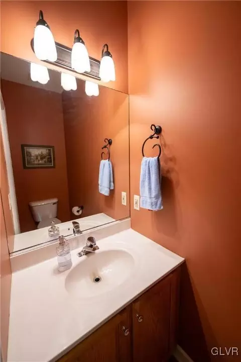 3203 Ruby Ct, Bethlehem, PA 18020 photo 11