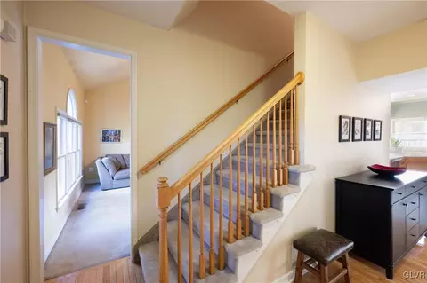 3203 Ruby Ct, Bethlehem, PA 18020 photo 5