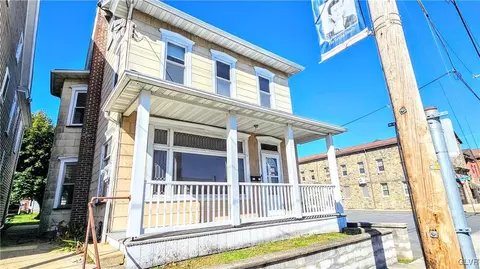 152 S 3rd St, Lehighton Borough, PA 18235